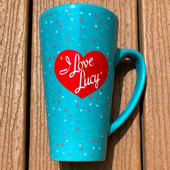 I LOVE LUCY VITAMEATAVEGAMIN 18oz MUG CBS BROADCAST LUCILLE BALL DESILU 2008 - Picture 2 of 5